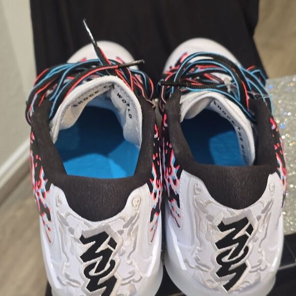 Jordan Zion 3 NRG 3D Shoes- Football Grey/Flash Crimson/Chlorine Blue/Black - Picture 13 of 13